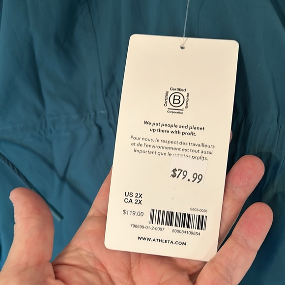 NWT Athleta Levitate Poplin Tank - Picture 7 of 9